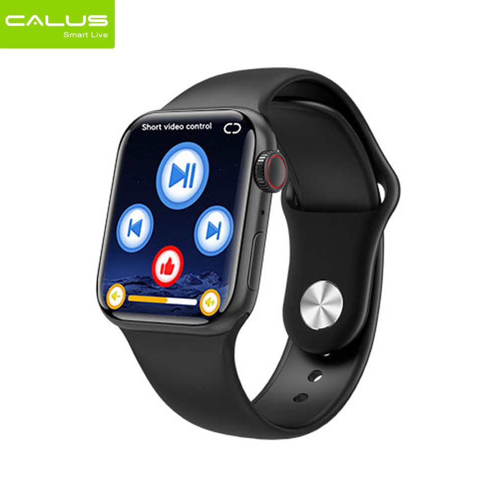 Calus C8 PRO Smartwatch with Bluetooth calling, wireless charging, and features to track heart rate and blood oxygen levels.